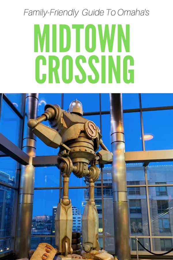 Things to do with kids at Midtown Crossing in Omaha, Nebraska - Guide to Midtown Crossing's best kid-friendly restaurants, annual special events, and fun things to do. #Omaha #Nebraska #USA #familyfun
