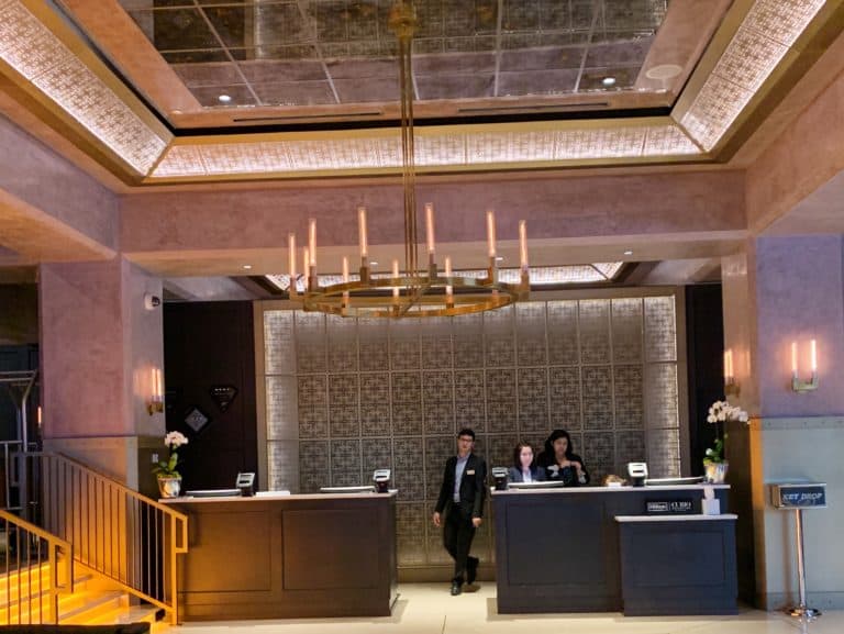Hotel In Downtown Minneapolis: Marquette Hotel
