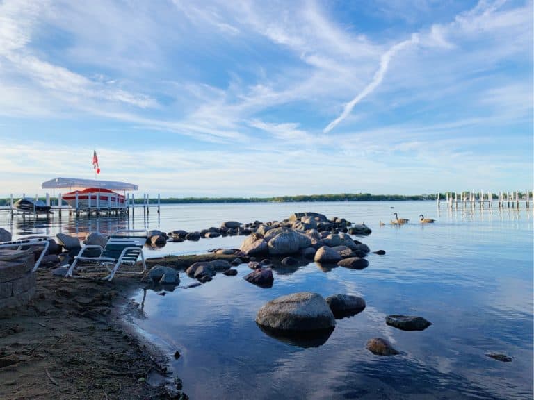 3 Great Lake Vacations In Iowa