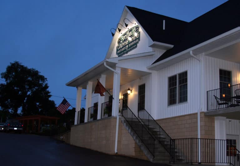 18 Midwest Supper Clubs I Want To Visit