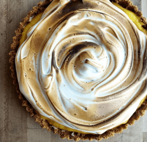 The Bubbly Tart is a bakery in Council Bluffs, Iowa