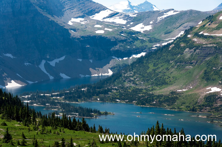 A view from the Hidden Lake Overlook