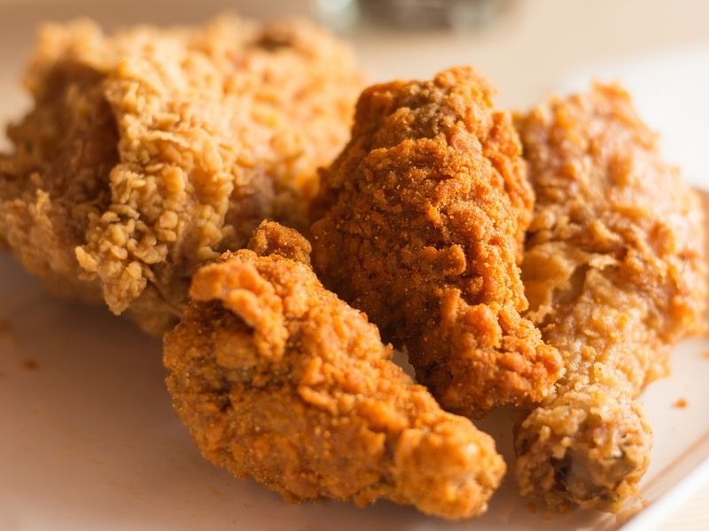 10 Omaha Restaurants Serving Awesome Fried Chicken In 2023 - Oh My! Omaha