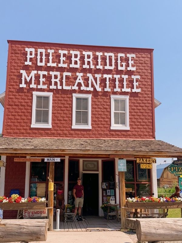 Exterior of Polebridge Mercantile & Bakery 