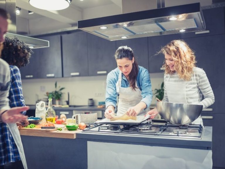 15+ Classes To Get You Cooking In The Kitchen