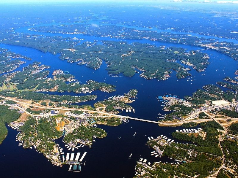 An aerial view of Lake of the Ozarks in Missouri