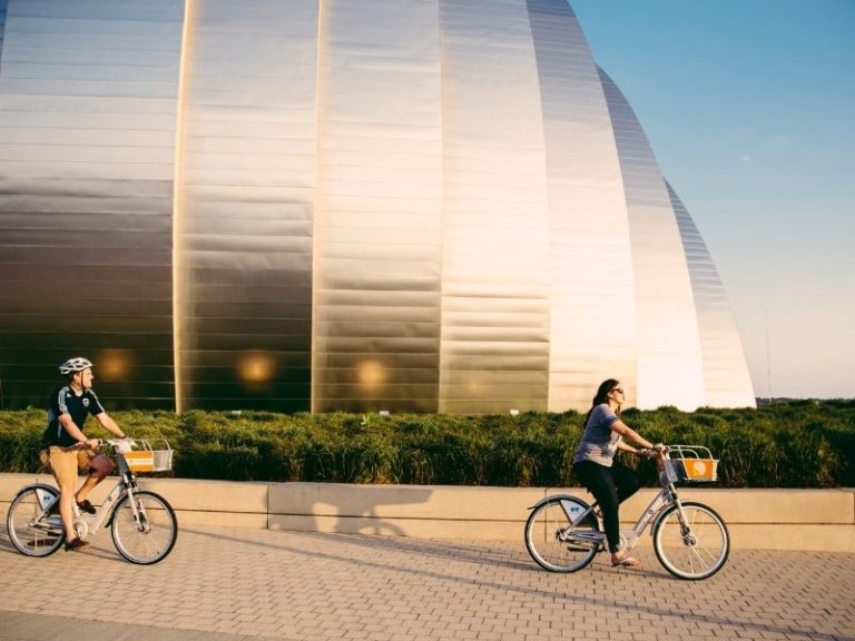 20+ Fun Things To Do In Kansas City In This Spring