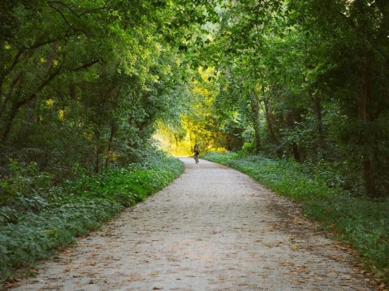 Best Stops On The Katy Trail