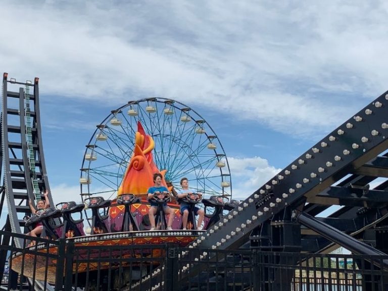 Tips For Visiting Lost Island Theme Park In Iowa