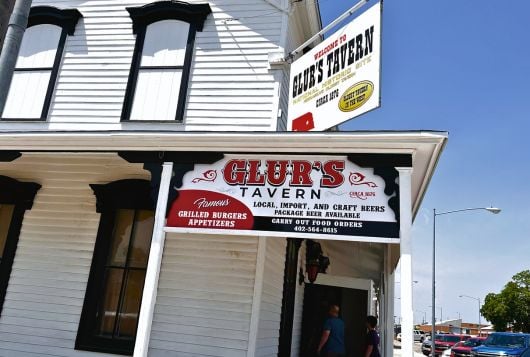 The exterior of Glur's Tavern in Columbus, Nebraska