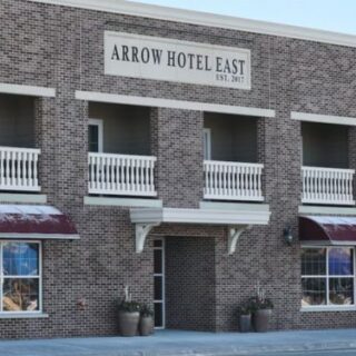 Arrow Hotel