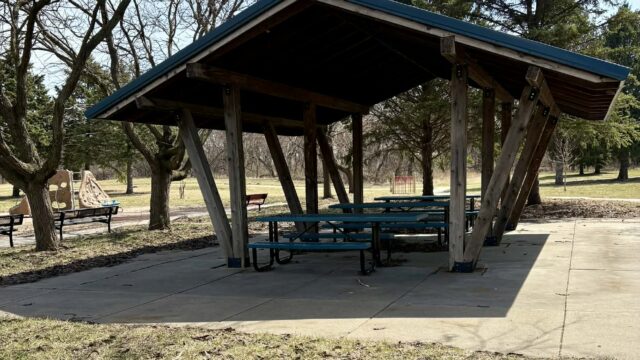 Oakbrook-Meadows-Park (2)