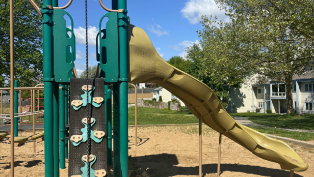 Applewood-Heights-Park4