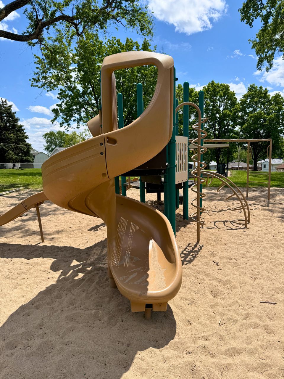 Camenzind-Park4