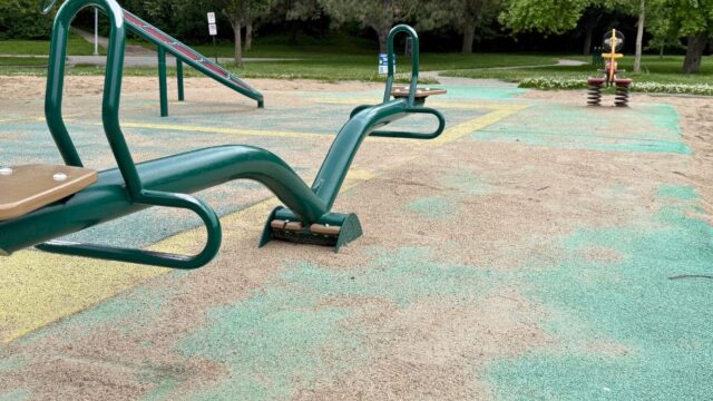 Dewey-Park2