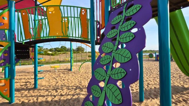 Flanagan-Lake-Park2
