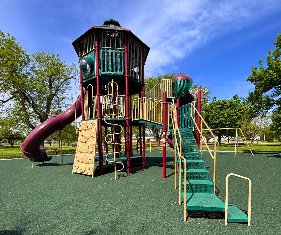 Halleck-Park4