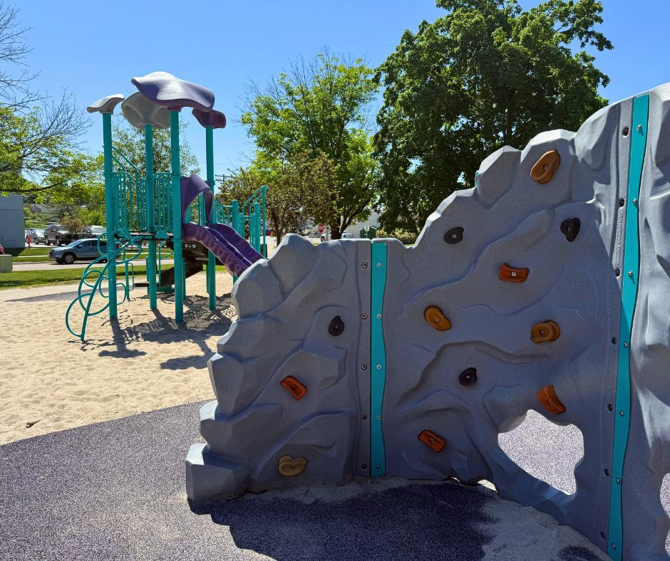 Palamino-Hills-Park3