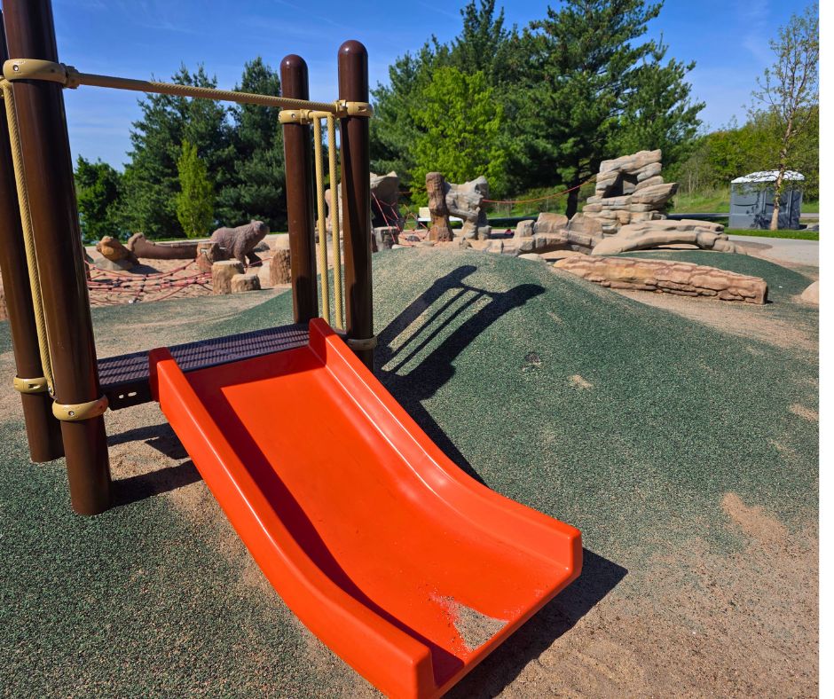 Standing-Bear-Lake-Park2