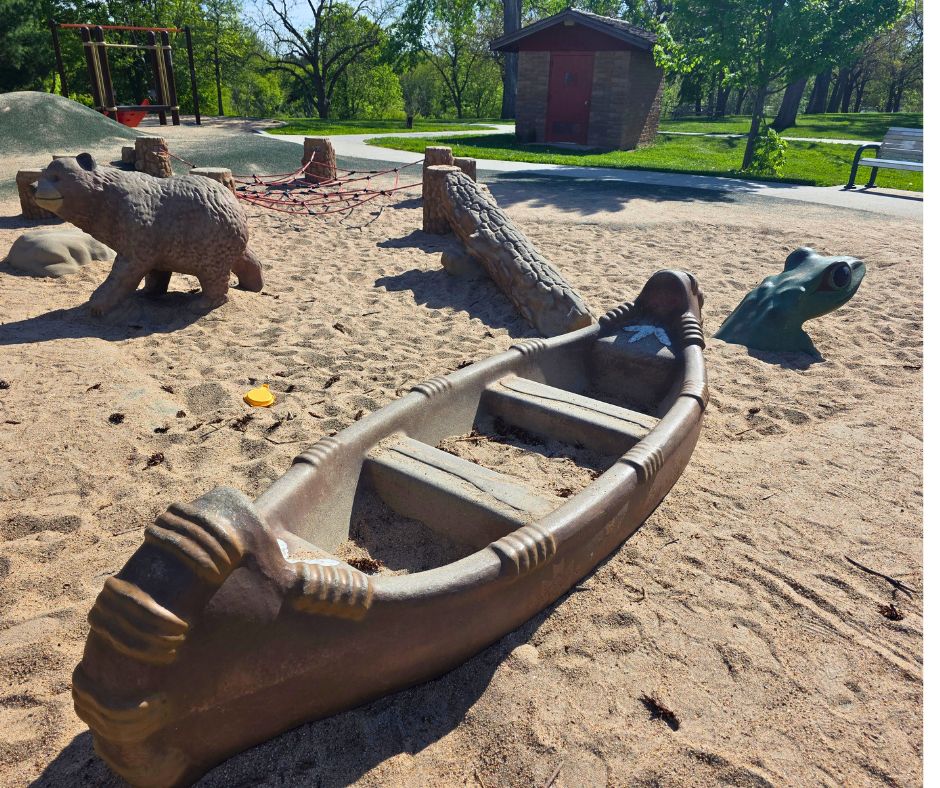 Standing-Bear-Lake-Park5