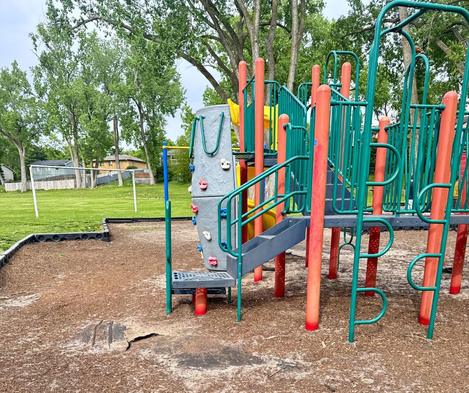 Twin-Ridge-Park2