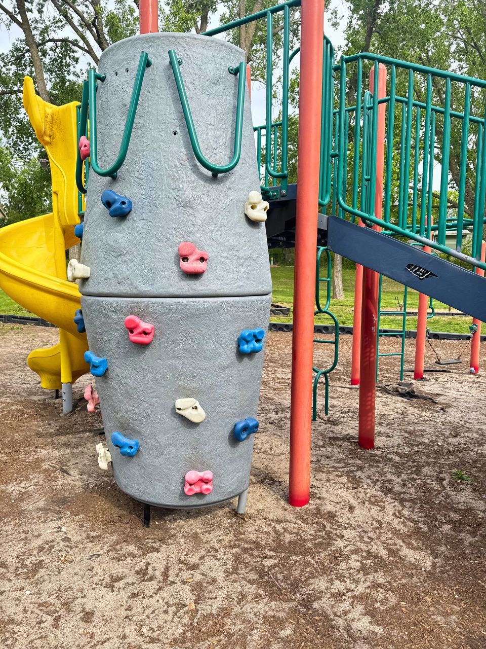 Twin-Ridge-Park4